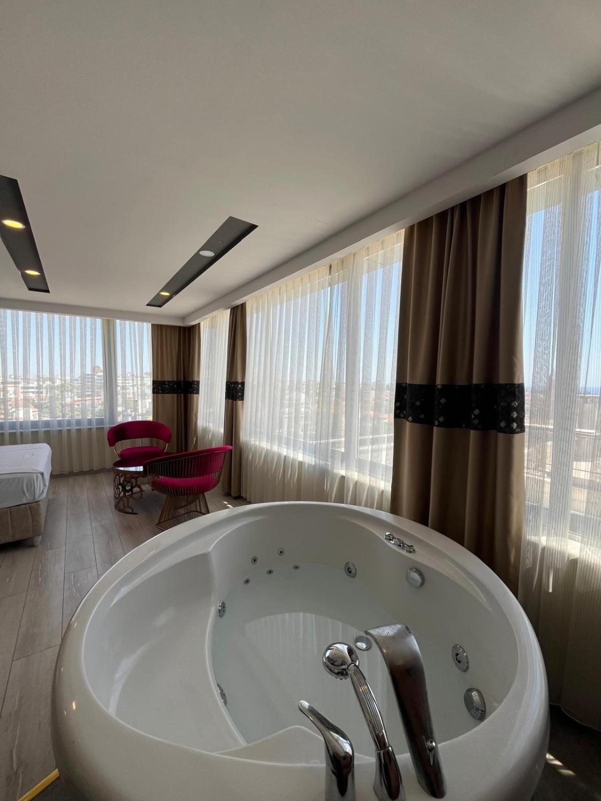 Golden Lux Hotel Antalya Kültér fotó