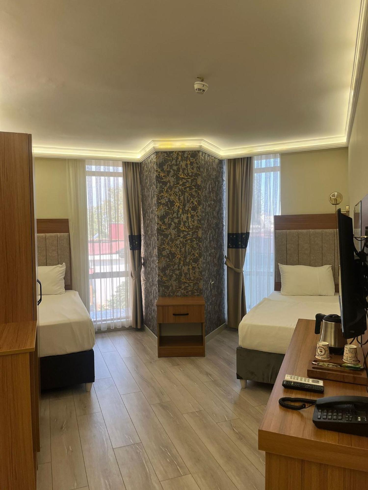 Golden Lux Hotel Antalya Kültér fotó