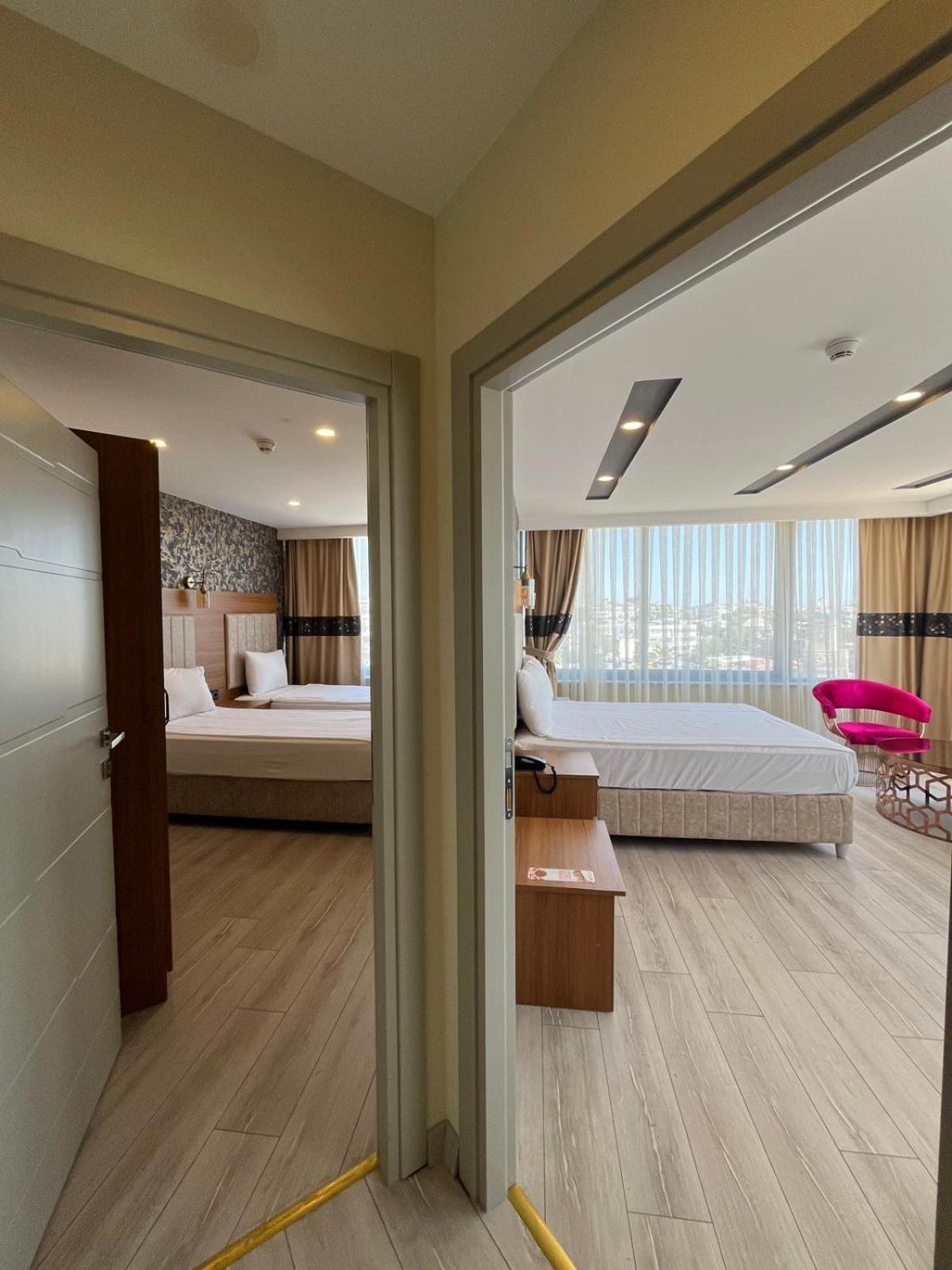 Golden Lux Hotel Antalya Kültér fotó