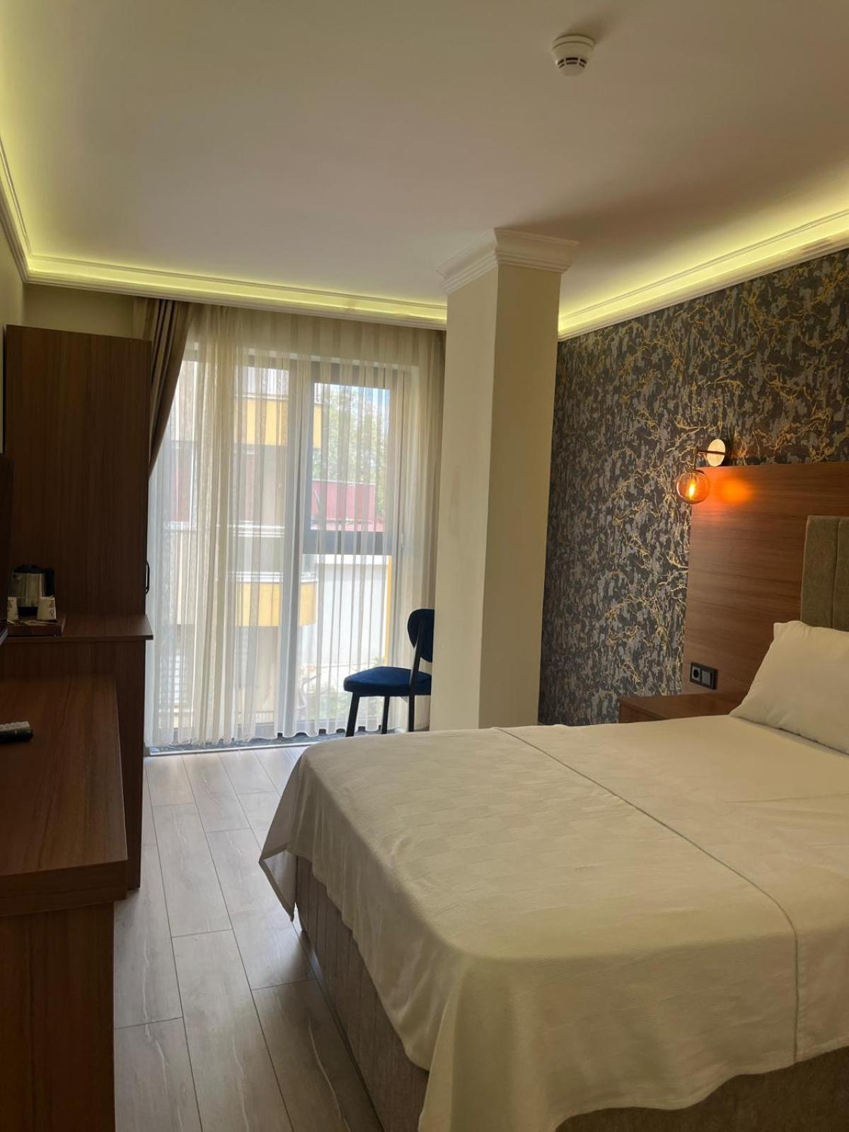 Golden Lux Hotel Antalya Kültér fotó